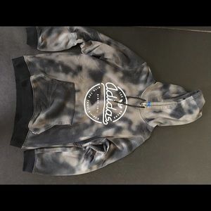 Men’s Adidas originals hoodie. Size L.